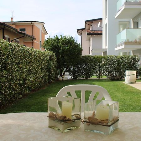 Casa Sivori Sul Lago Di Garda Con Ampio Giardino Дезенцано-дель-Гарда Экстерьер фото